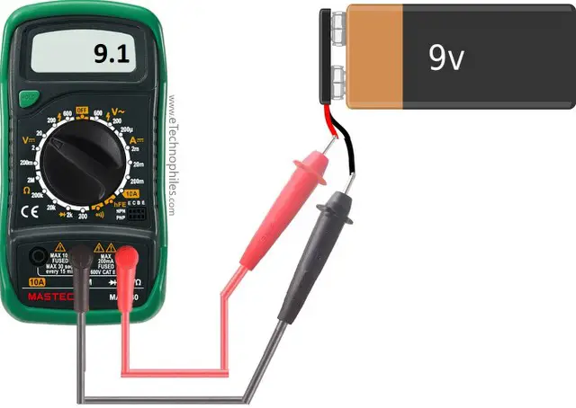 ¿Cómo probar una batería con un multímetro? (9V, 12V, AA, 18650)