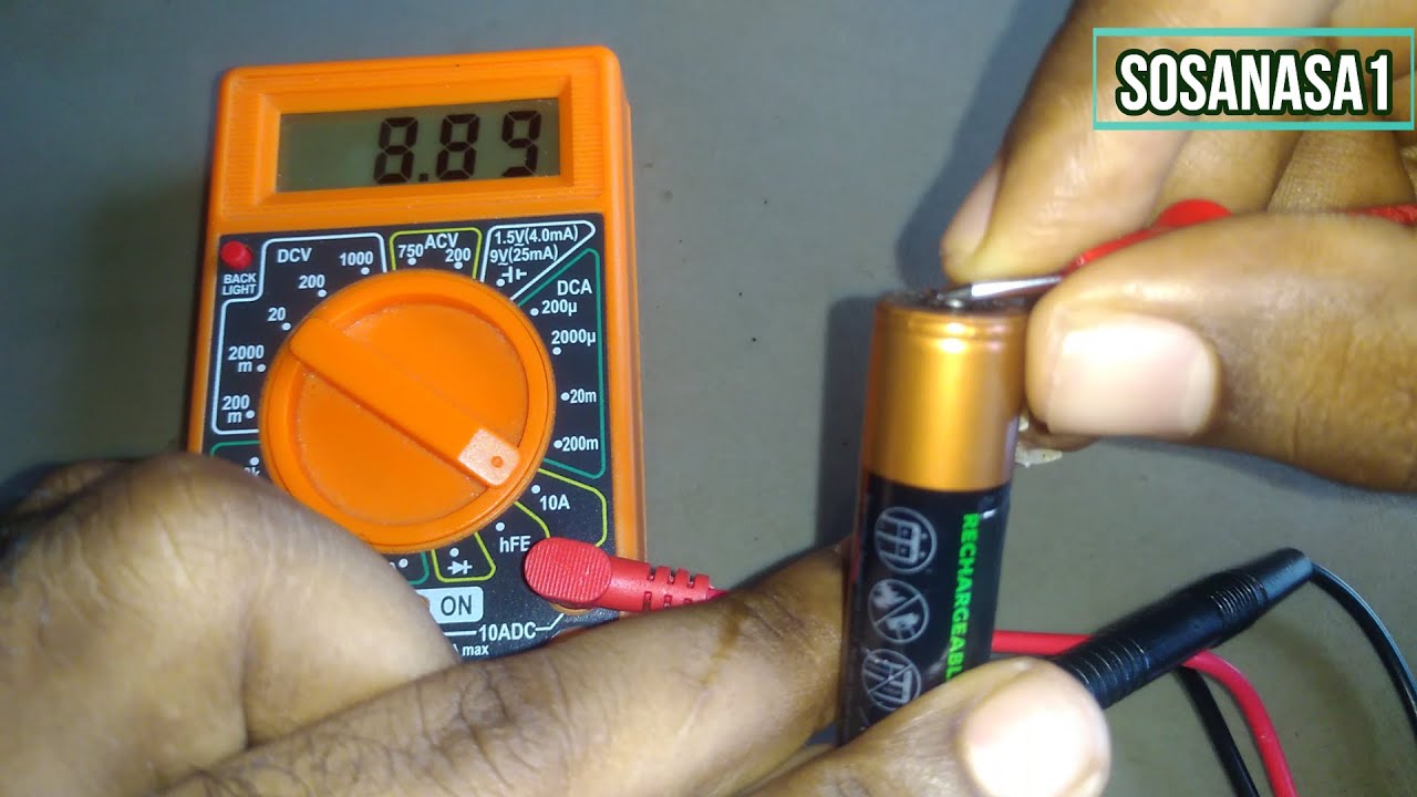 ¿Cómo probar una batería con un multímetro? (9V, 12V, AA, 18650)