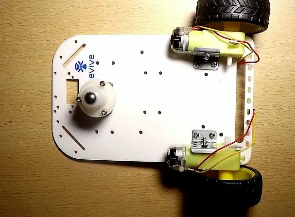 Cómo hacer un robot memorizador de caminos usando arduino