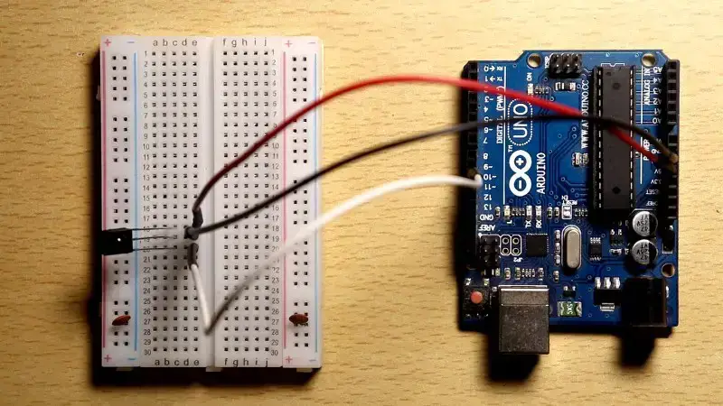 Cómo hacer un robot memorizador de caminos usando arduino