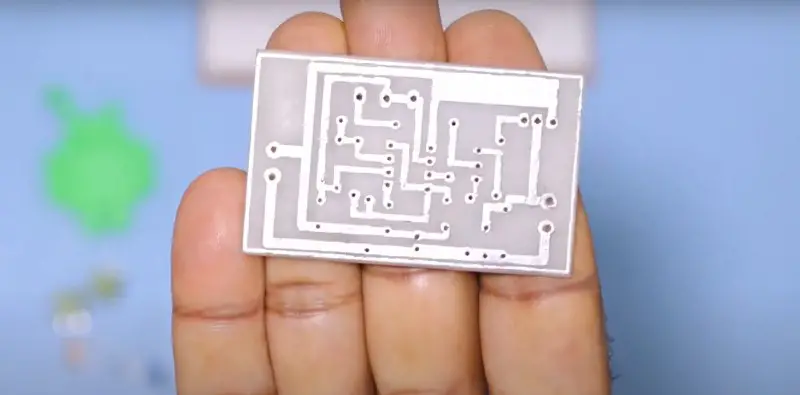 Los 3 mejores circuitos de controlador de velocidad del motor de CC que utilizan PCB personalizados