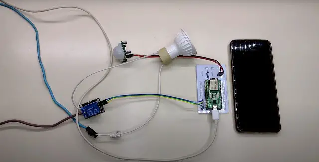 Los 3 mejores proyectos basados ​​en ESP32 de enero de 2021 en PCB hechos a medida